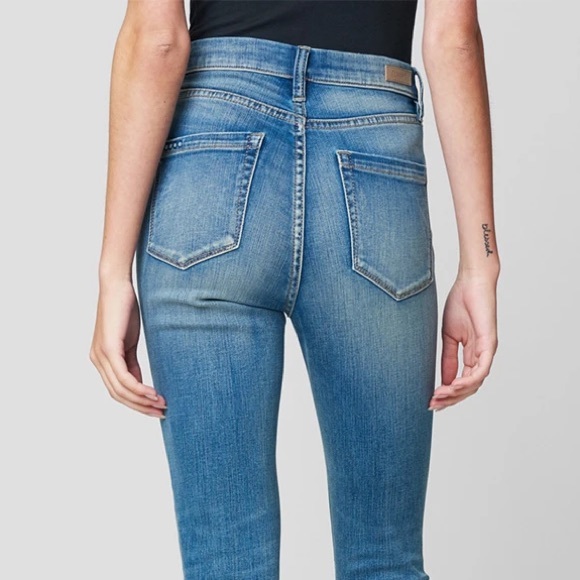 BLANK NYC - The Bond Mid Rise Skinny Jeans In Dangerous Game - Picture 4 of 12